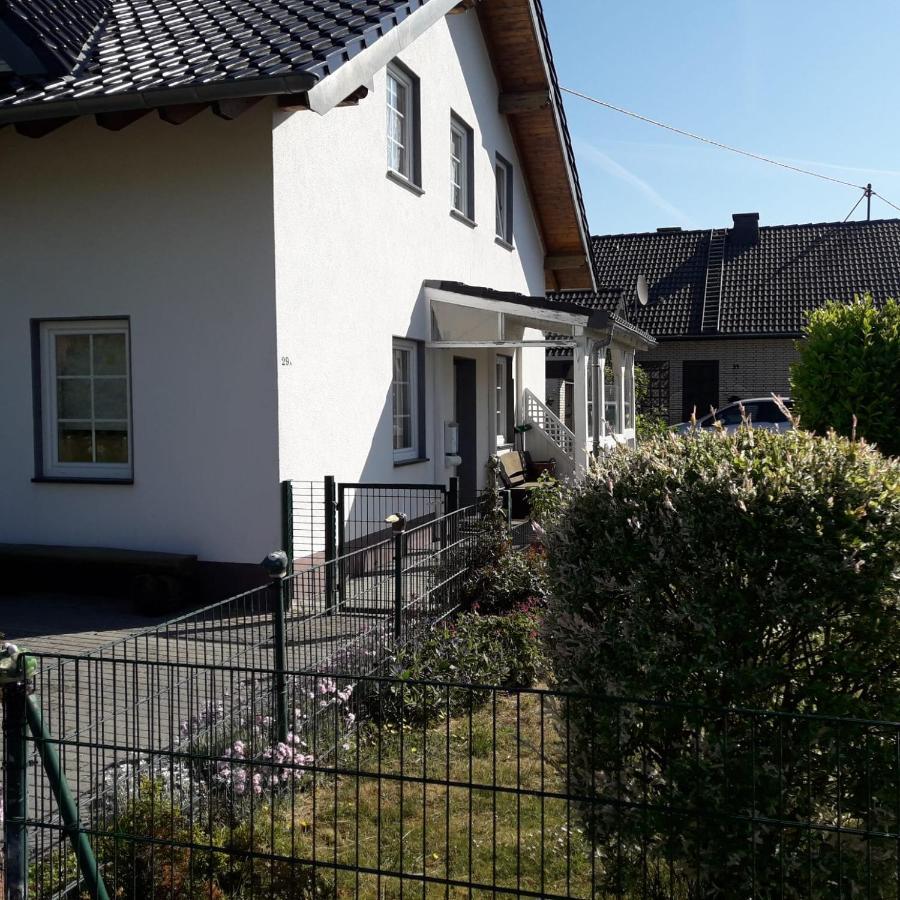 Wershofen/Eifel Apartment Luaran gambar